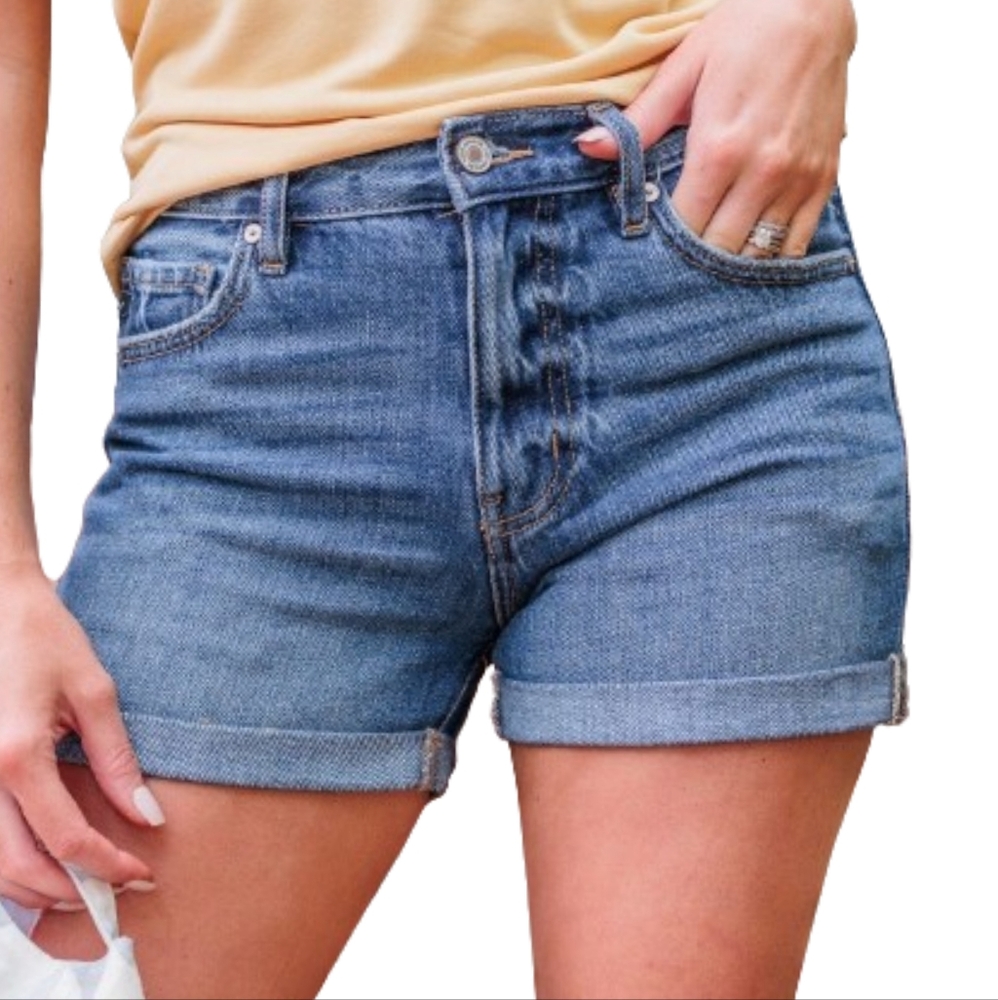 OLD NAVY SHORTS